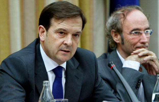  - El Director del CNI, en el Congreso