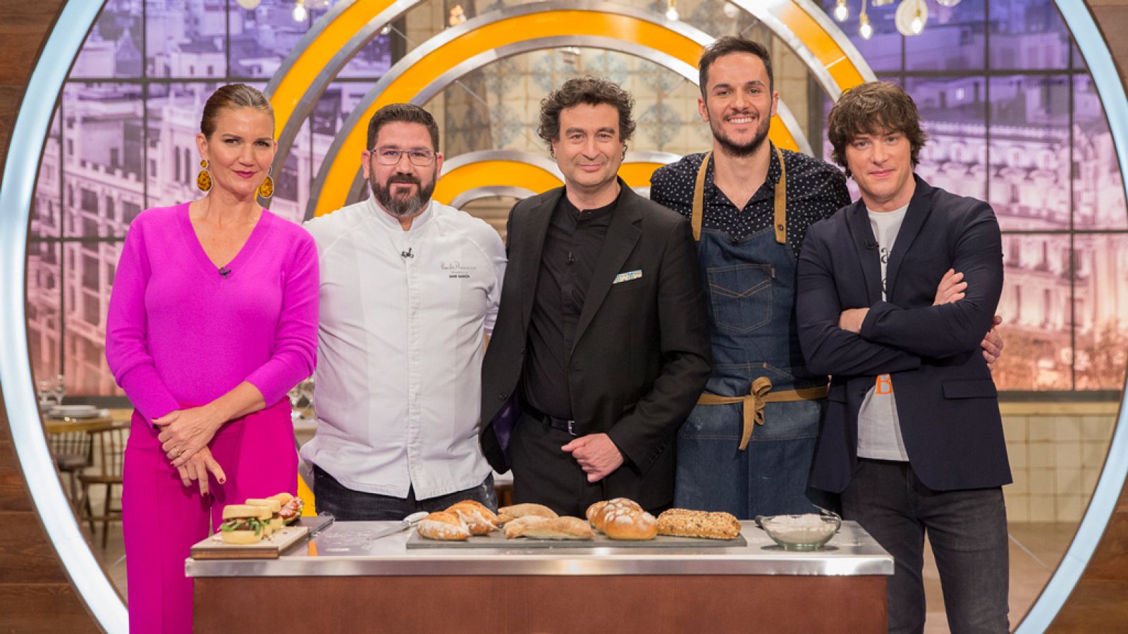 Masterchef 7: La llegada de Dani García y Jordi Morera | Ver