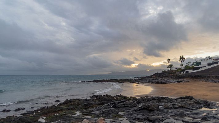 El tiempo - Cielo despejado salvo en Canarias donde habrá chubascos