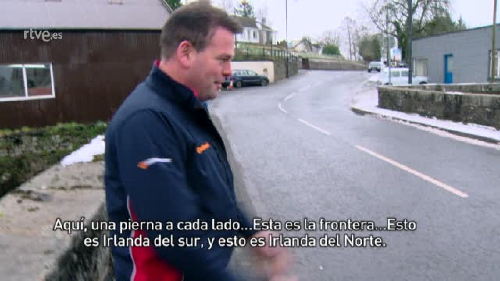 En Portada - La frontera del Brexit - Un pie a cada lado - avance