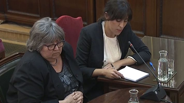 Telediario 1 - La responsable del grupo de expertos internacionales del 'procés' afirma que recibió 8.000 euros de Diplocat