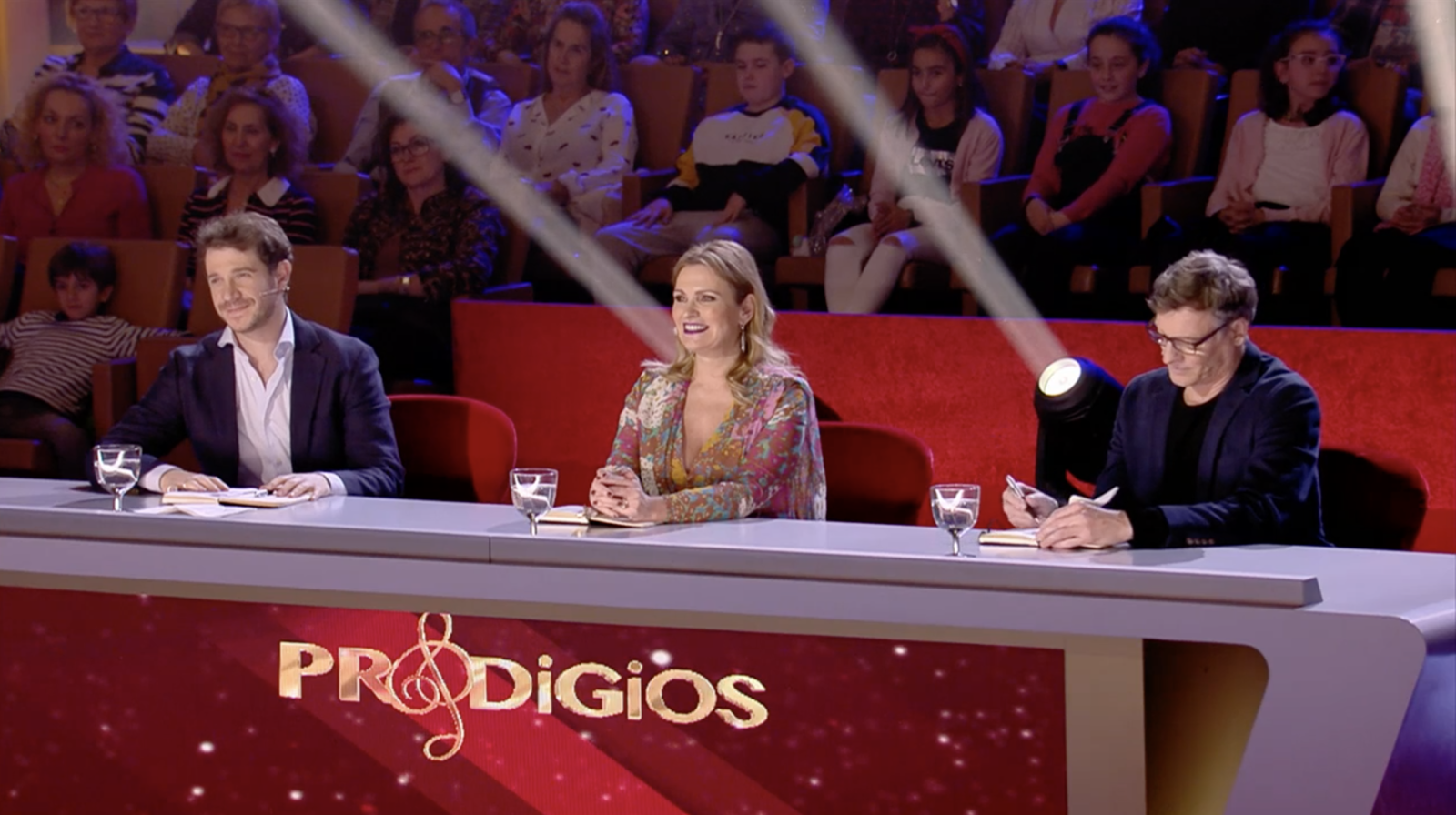 El jurado valora el pase a las semifinales de Prodigios | Ver