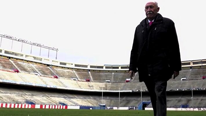 Telediario 1 - Carlos Peña, el histórico delegado del Atlético se despide del Calderón