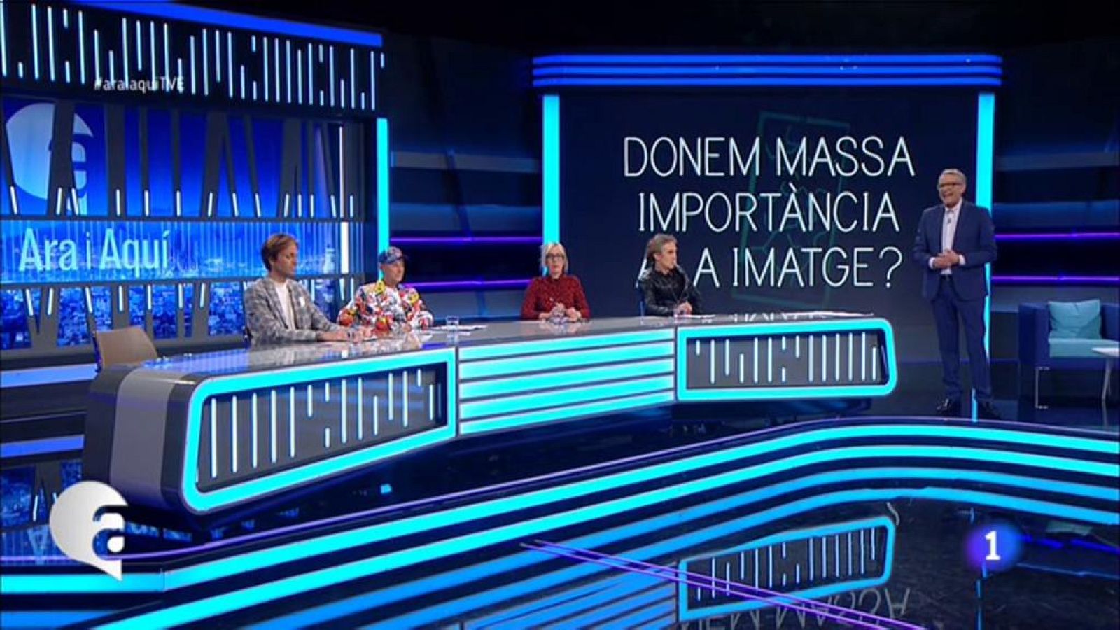 'Ara i Aquí' analitza si donem massa importància a la imatge. Carlos Fuentes s'endinsa en el tema amb l'ajuda d'especialistes, tertulians i diferents testimonis i entrevista l'assessora d'imatge personal i corportaiva, Andrea Vilallonga.