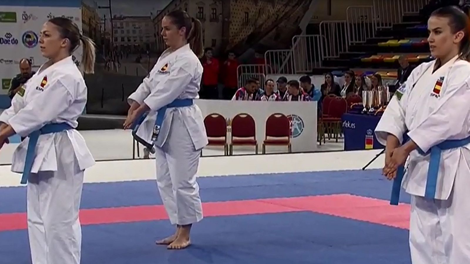 Europeos de kárate 2019 | Kata del equipo femenino español que les dio el título europeo - Kárate | Ver