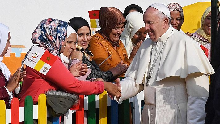 Telediario 1 - El papa finaliza su visita a Marruecos con una misa en la que hace un llamamiento al diálogo con los musulmanes