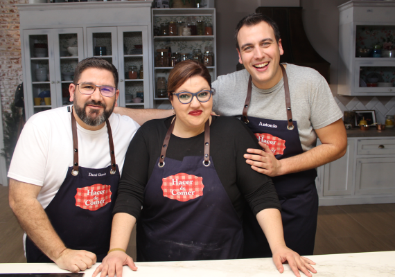 Hacer de comer - Rocío visita "Hacer de comer" para cocinar su receta de albó