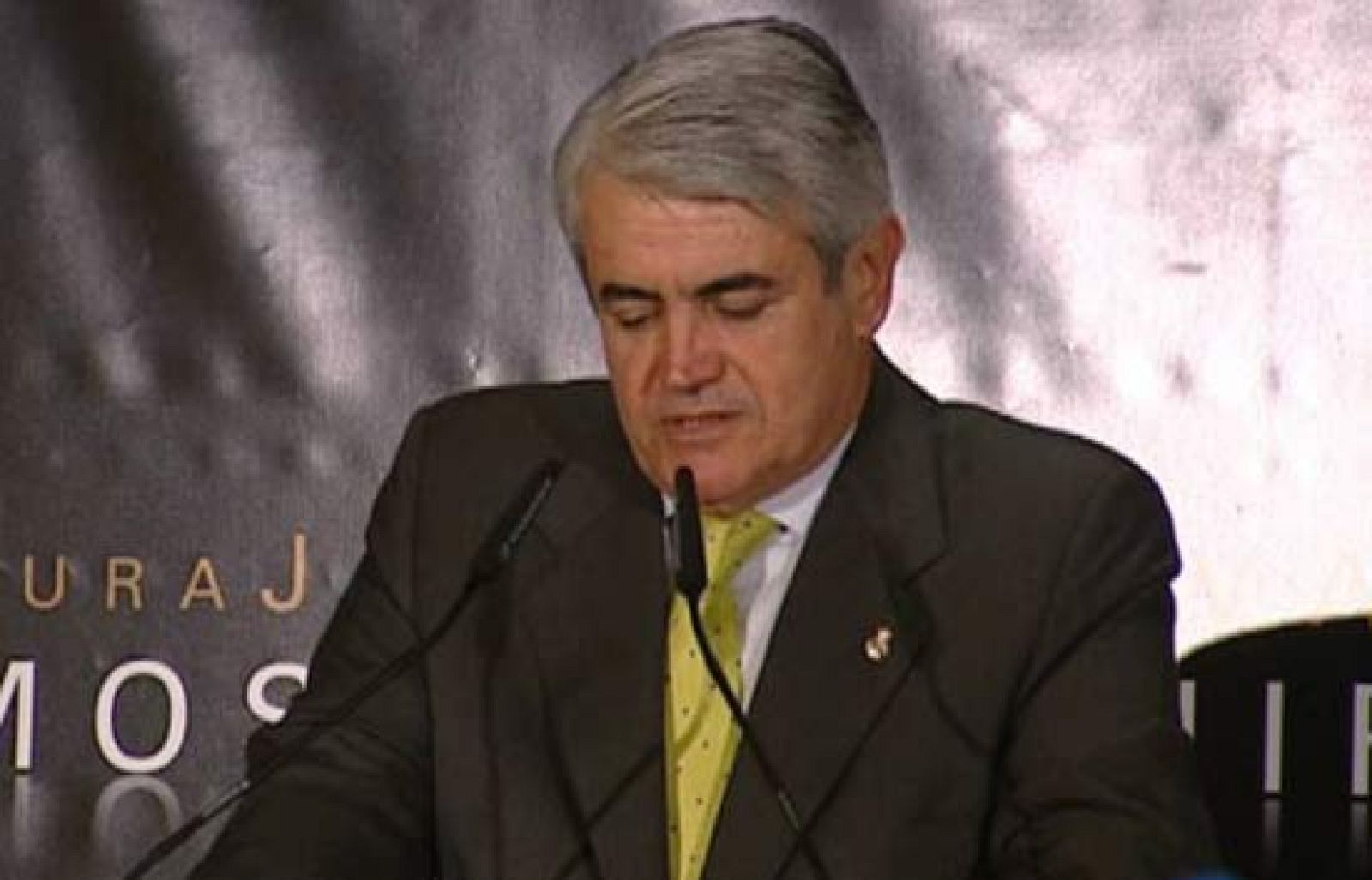 Fin de la candidatura de Onieva | Ver