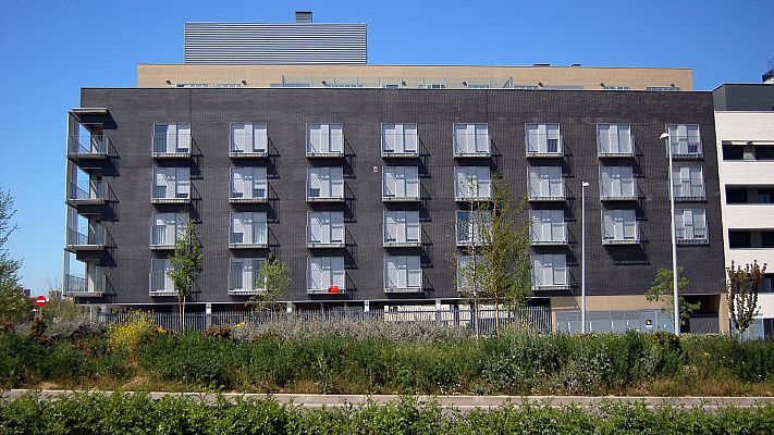 Telediario 1 - La compraventa de inmuebles por extranjeros en España concentra cerca del 13% del total en 2018