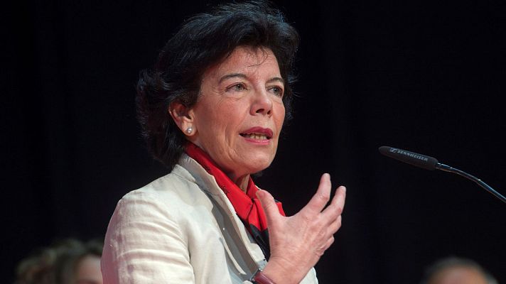 La noche en 24h - Celaá sobre el catalán en las aulas: "Las zonas más catalanistas debieran incorporar más horas en castellano"