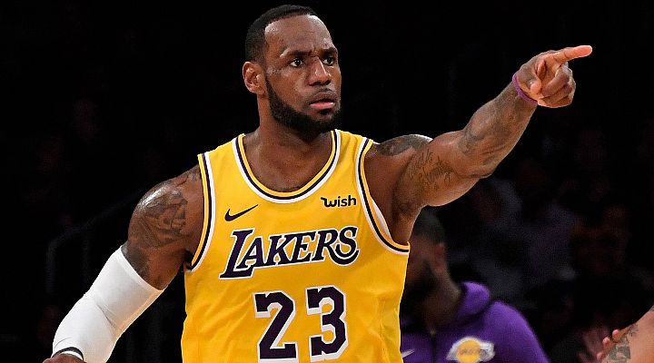 Telediario 1 - LeBron James renuncia a jugar el Mundial