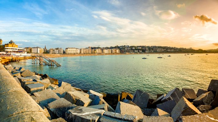 El tiempo - Posibilidad de chubascos localmente fuertes en las islas occidentales de Canarias