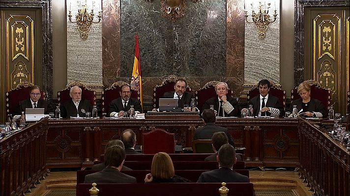 Informativo 24h - Un segundo comisario asegura que Puigdemont contempló declarar la independencia el 1-O si había "alguna desgracia"