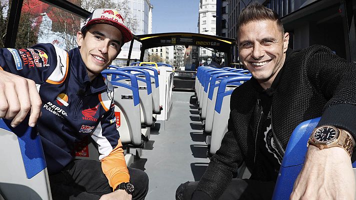 Motociclismo - Joaquín da una divertida sorpresa a Marc Márquez