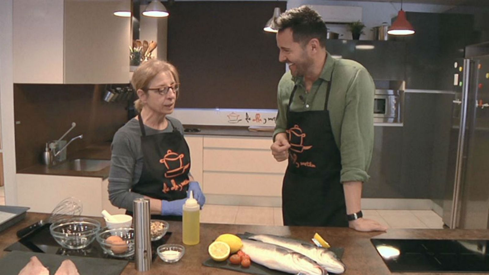 Lubina con costra de nueces, ¡súper receta!