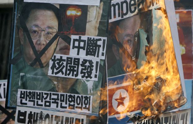 Telediario 1 - Telediario en 4' - 25/05/09