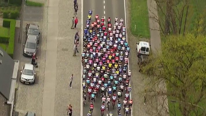 Ciclismo - Tour de Flandes 2019 Carrera Masculina desde Bélgica (1)