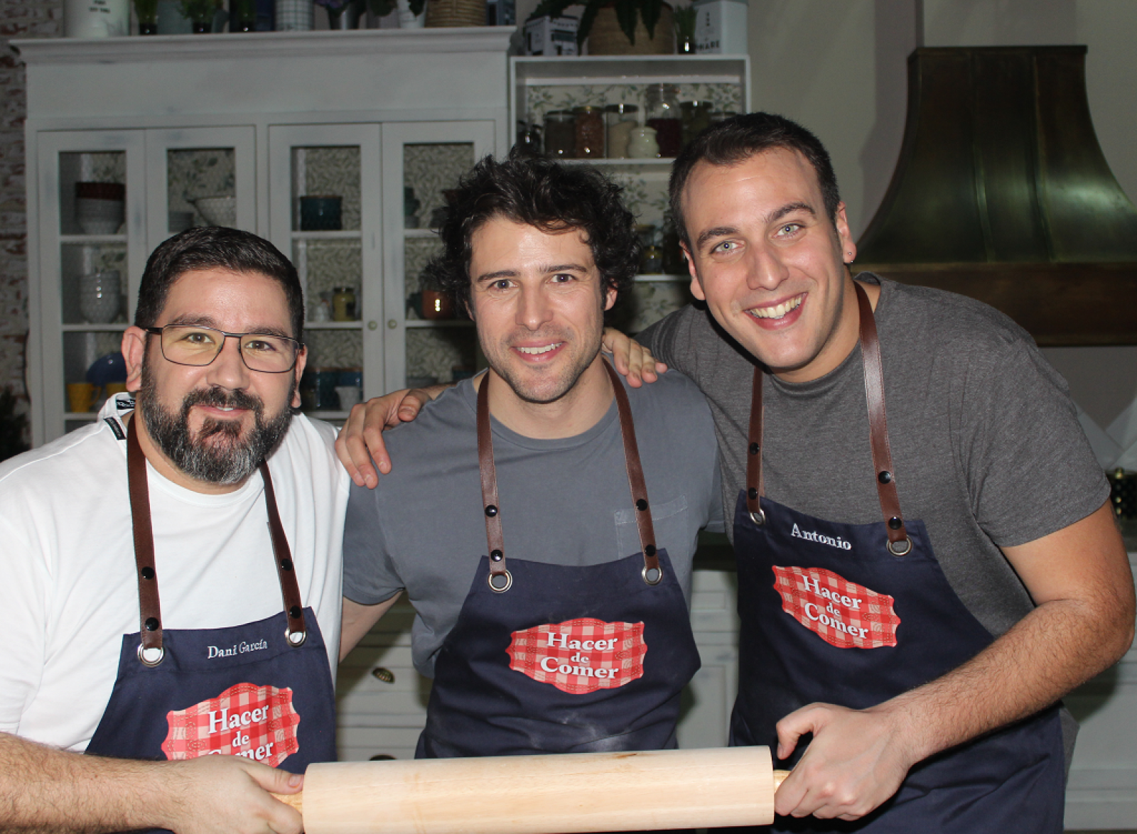 Javier Cocheteux, experto en hojaldres, visita "Hacer de comer" | Ver