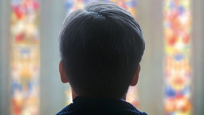 Telediario 1 - 'Gracias a Dios', la revolución francesa contra la Iglesia y su silencio ante la pederastia