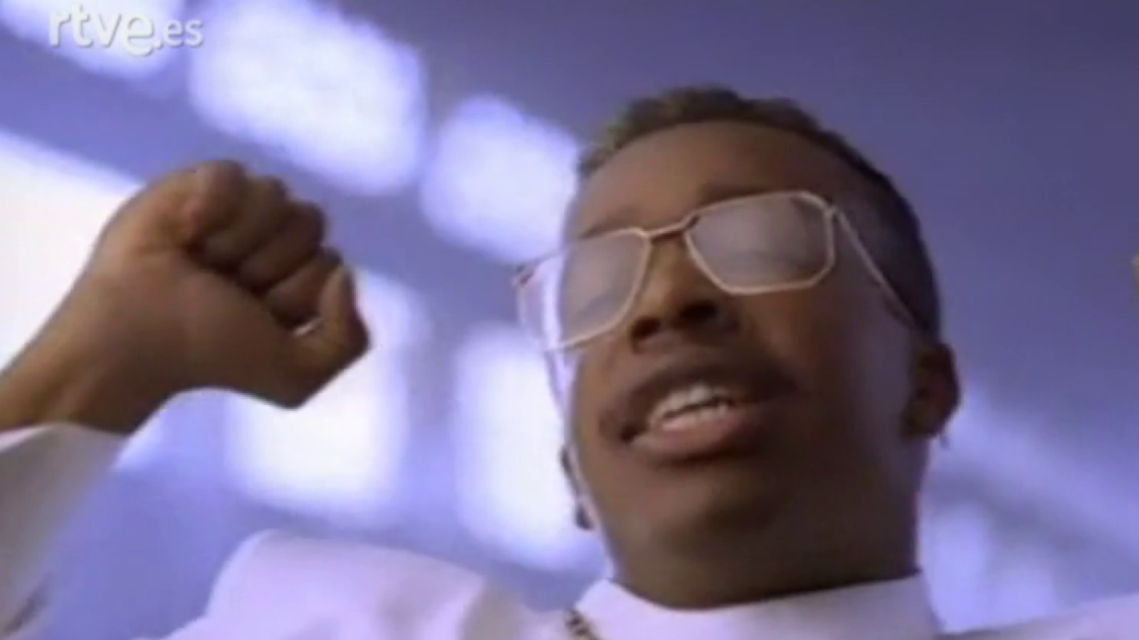 Clip, clap, vídeo - MC Hammer