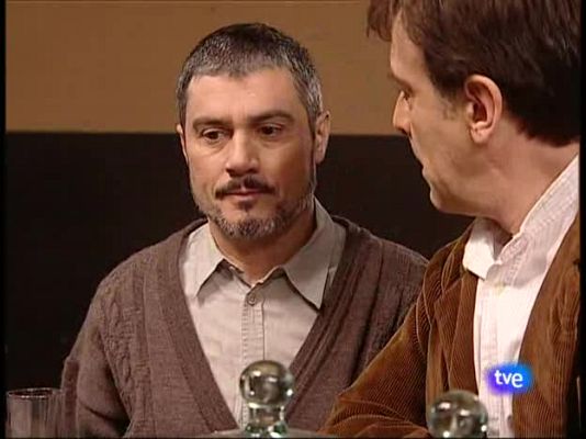 Amar en tiempos revueltos - Episodio 182