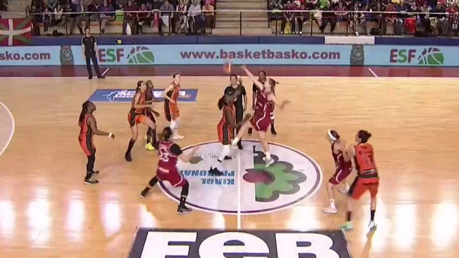 Baloncesto - Liga Femenina DIA 2018/19 Playoff 1/4 Final 1º partido: Lointek Gernika - Valencia BC - ver ahora