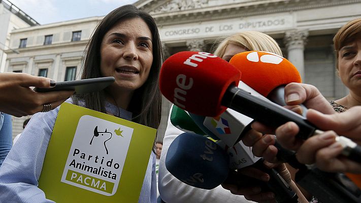Los desayunos - El PACMA reclama la prohibición de la tauromaquía y arrinconar a Vox
