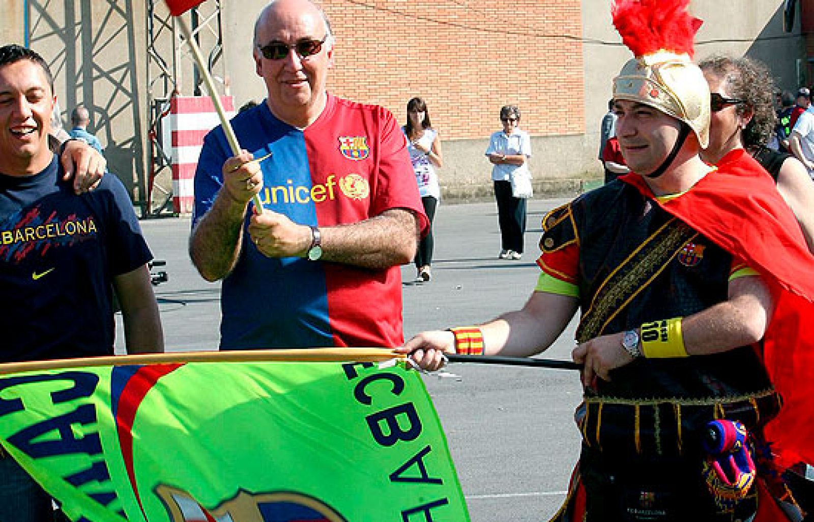 Todo esta listo para la gran final de Roma y todos los aficonados culés confían en llevarse la tercera 'orejuda'.