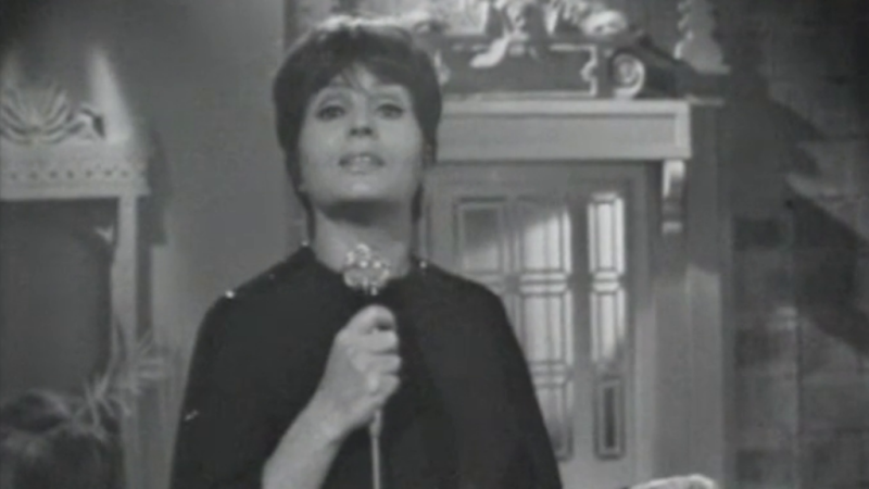 Esta noche con - Amalia Rodrigues