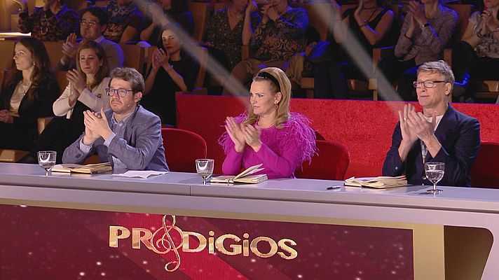 Prodigios - Lucía y Raúl pasan a la final en la categoría de canto