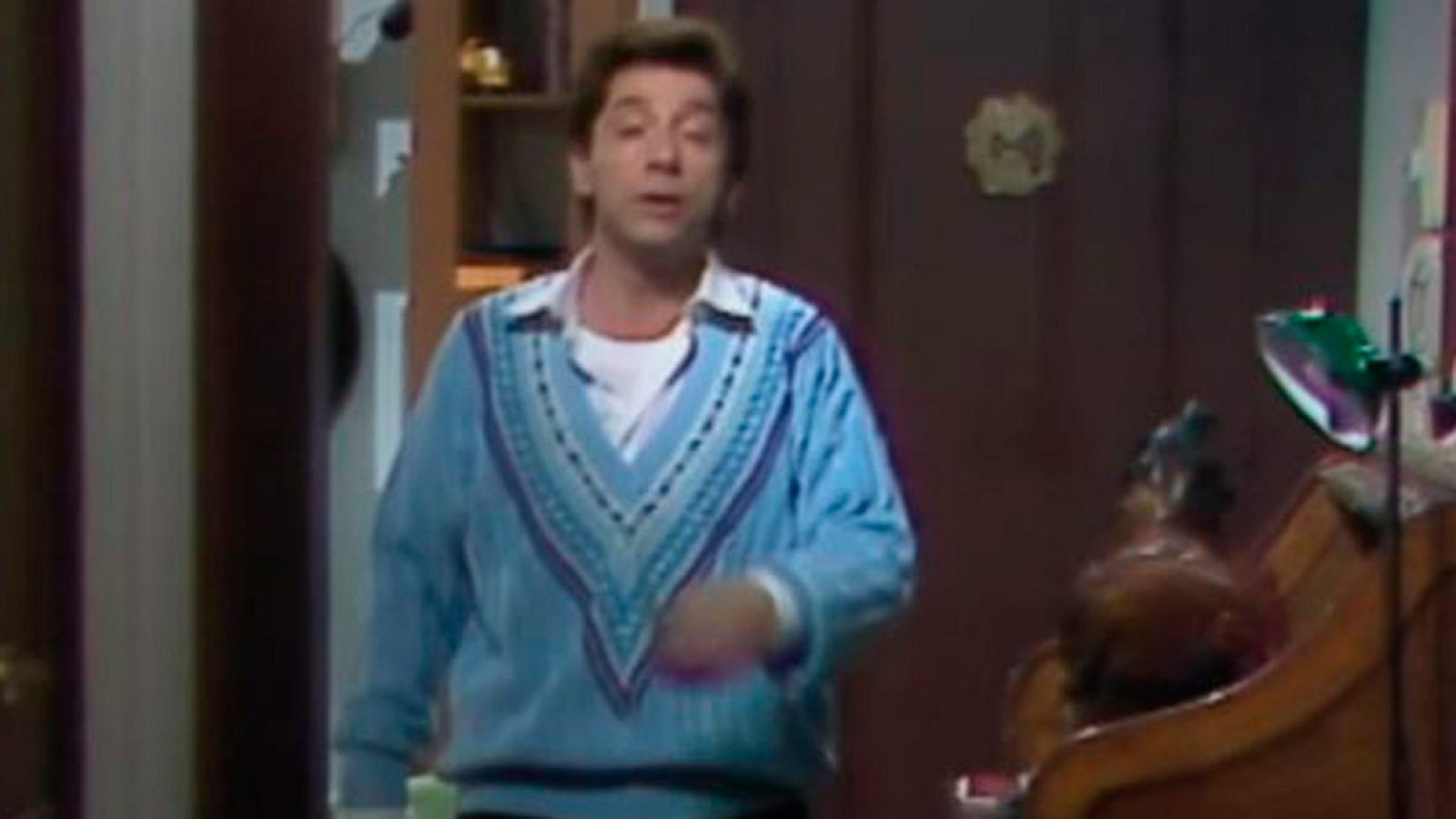 Capítol 5 de la sèrie "Amor, salut i feina" emès l'11 de juliol de 1987 i protagonitzada per Joan Pere, Mary Santpere i Boi Pere.