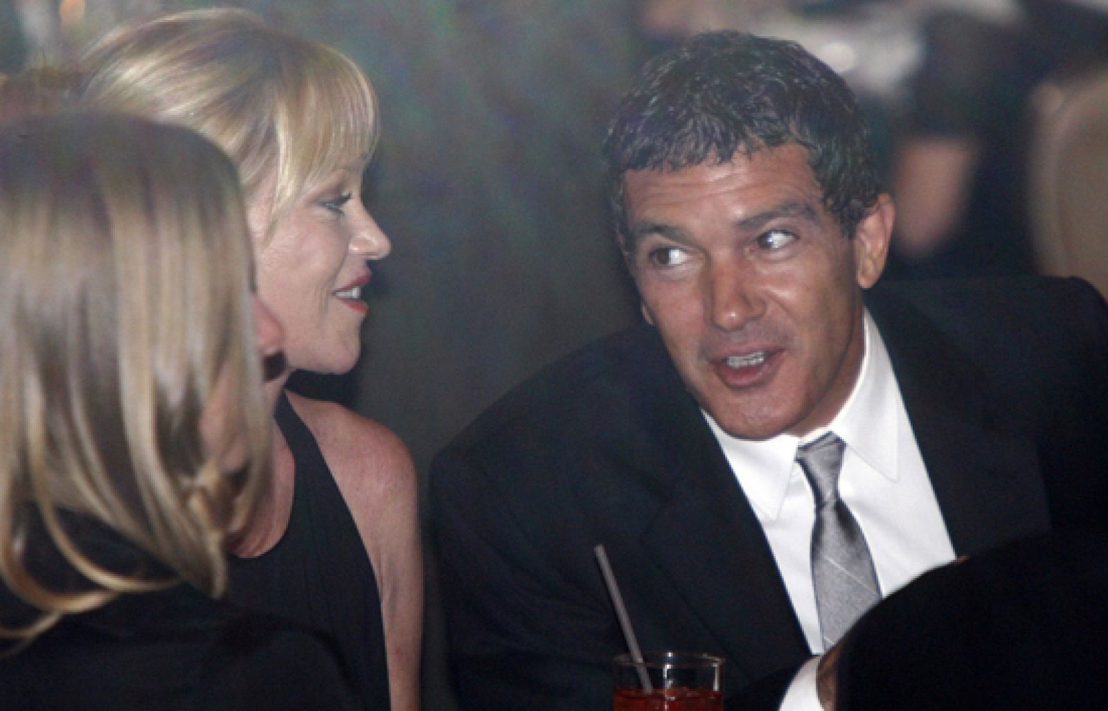 Antonio Banderas cena con Obama