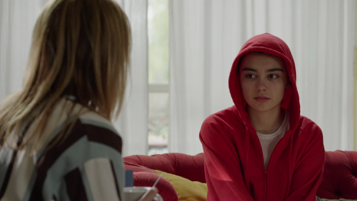 La caza - Ana cuenta a Montse cómo era su vida con Lucía