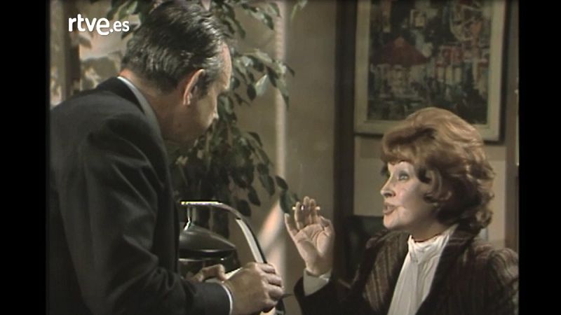 Captol 12 de la srie dramtica gravada en estudi i protagonitzada per Marta Padovan i Luis Fentn. Captol ems el 25 de febrer de 1985