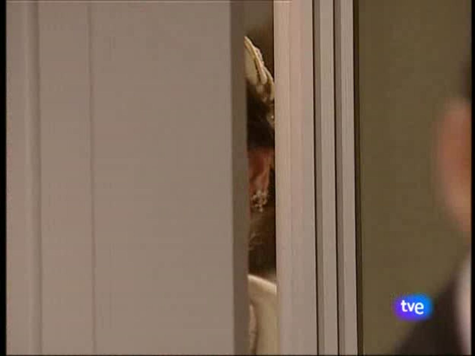 Amar en tiempos revueltos - T4 - Episodio 184 - Ver ahora