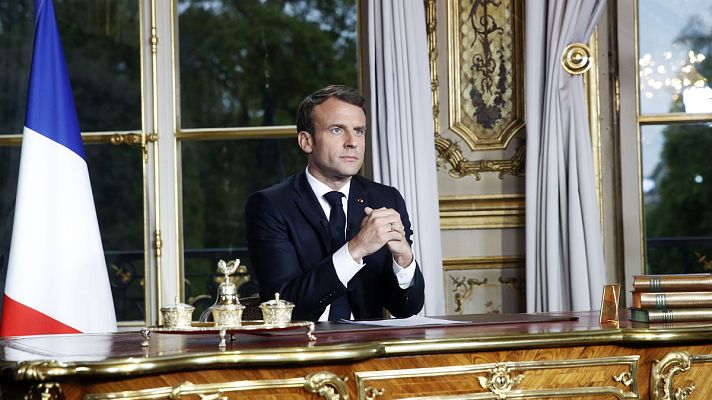 Telediario 1 - Macron: "Reconstruiremos la catedral y la haremos más bella todavía"