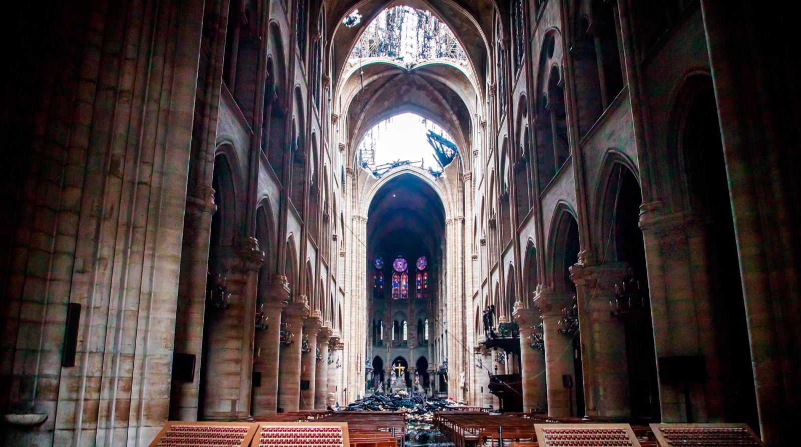 ¿Cuál es el coste de reconstruir la catedral de Notre Dame?