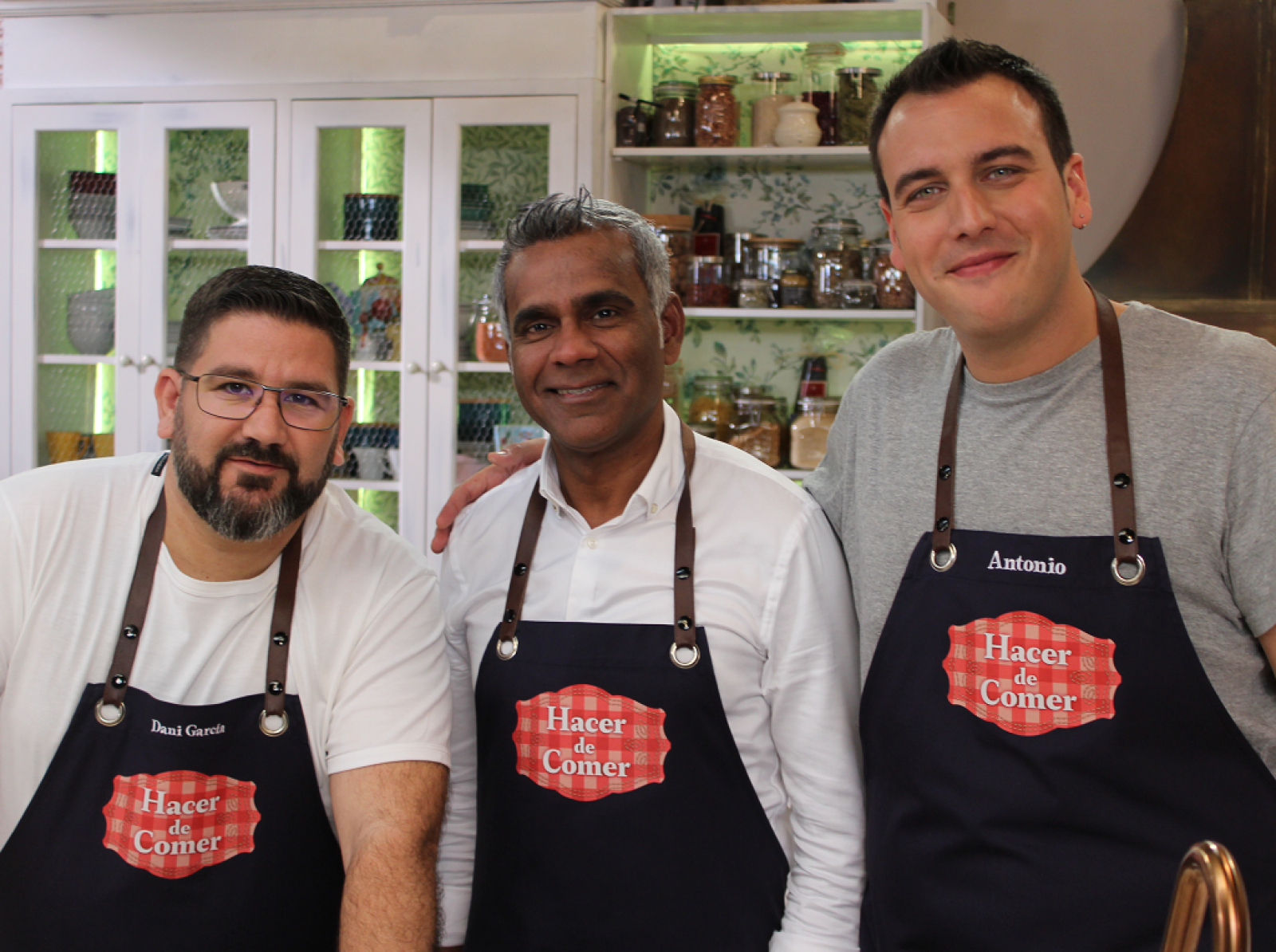 El chef Nadeem Siraj, de "Tandoori Station", visita "Hacer de comer" | Ver