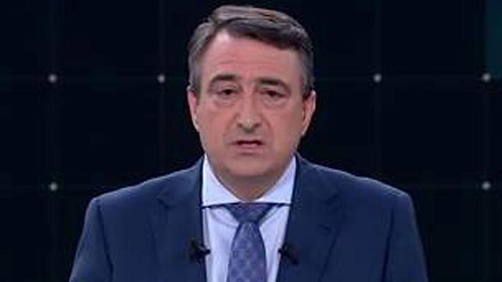 Especiales informativos - Aitor Esteban: "Euskadi no es un parque temático, tiene una ciudadanía que debe ser tomada en serio"