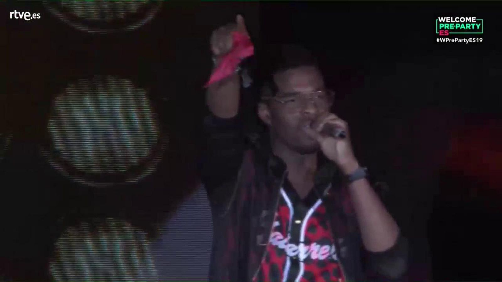 Eurovisión 2019 - Famous canta "Too late for love" en la Welcome PreParty 2019