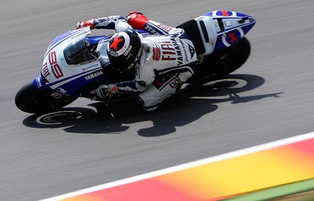  - Lorenzo se impone a Rossi