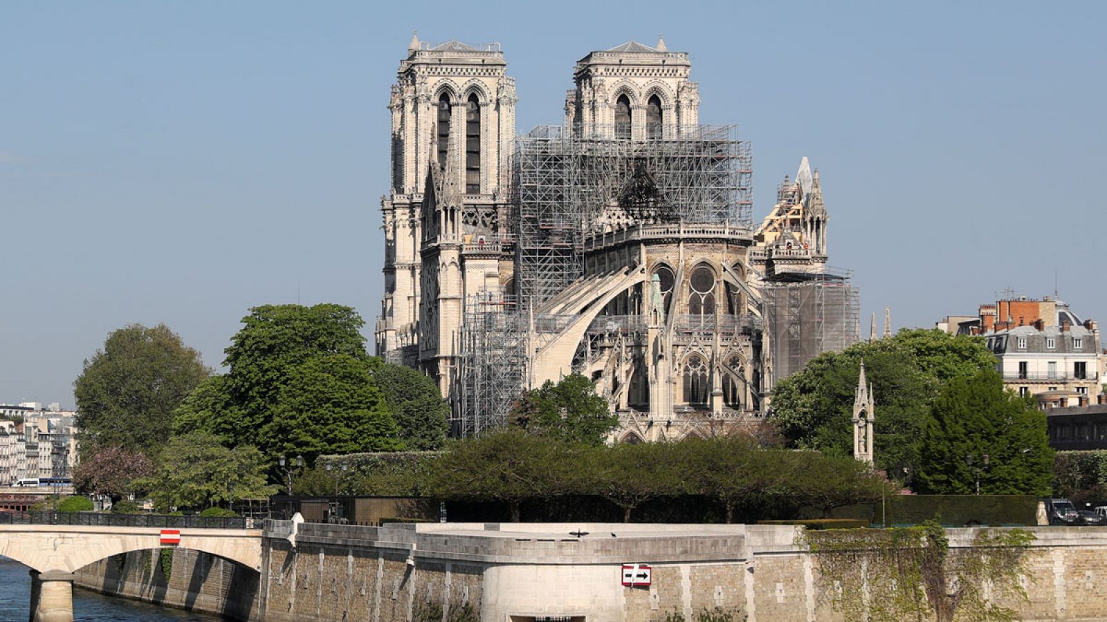 Las consecuencias del incendio de Notre Dame a vista de dron