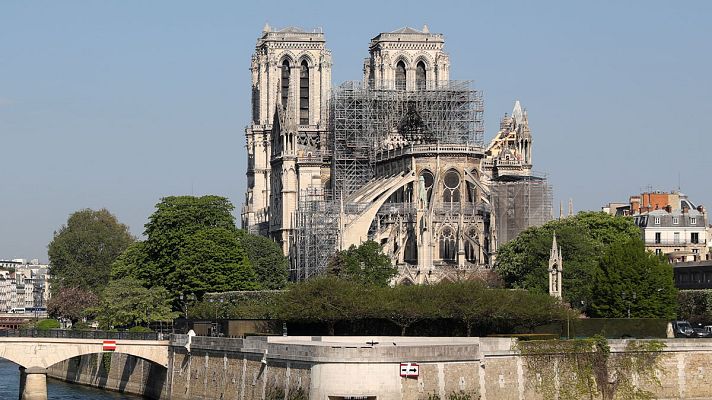 Telediario 1 - Las consecuencias del incendio de Notre Dame a vista de dron