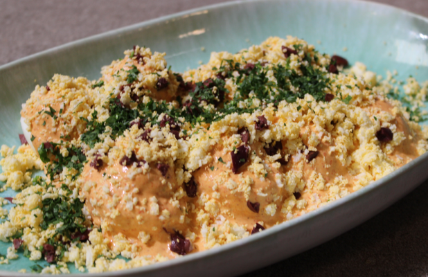 RTVE Cocina - "Huevos rellenos" de Dani García