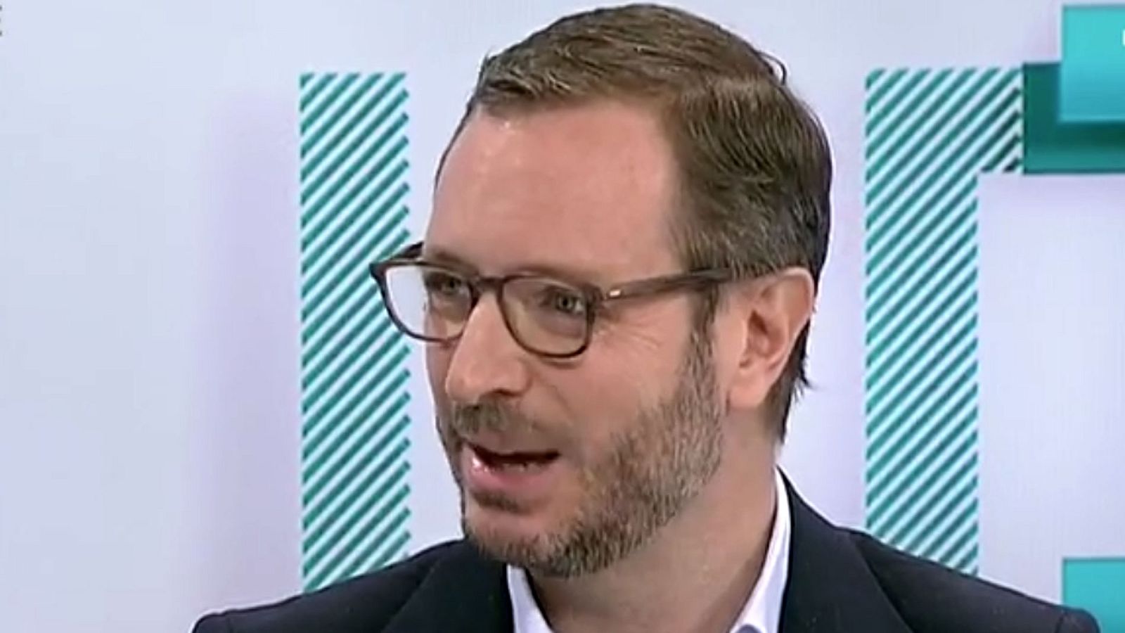 Maroto acusa a Sánchez de "esquivar" el debate por "no tener programa económico"