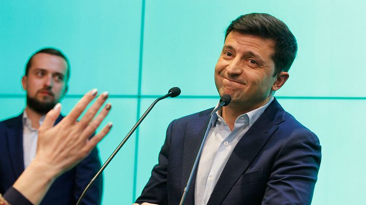 Telediario 1 - El actor Volodimir Zelenski, nuevo presidente de Ucrania