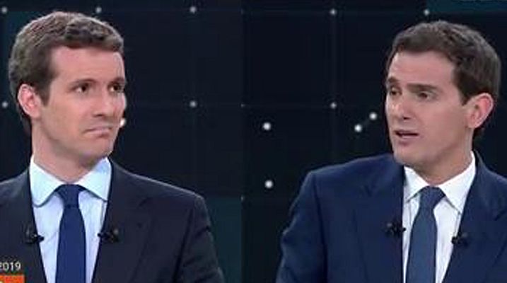 Especiales informativos - Rivera a Casado: "Usted ha dicho que se abre a pactar con el PNV otra vez, yo creo que es un error"