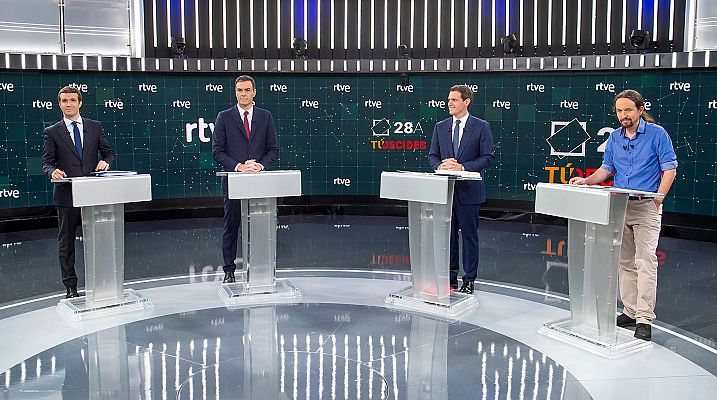 Especiales informativos - Los "minutos de oro" de Casado, Iglesias, Rivera y Sánchez
