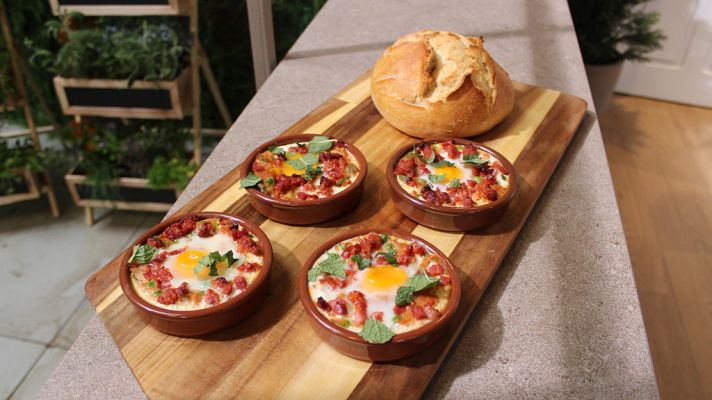 Hacer de comer - Huevos rellenos. Huevos a la flamenca