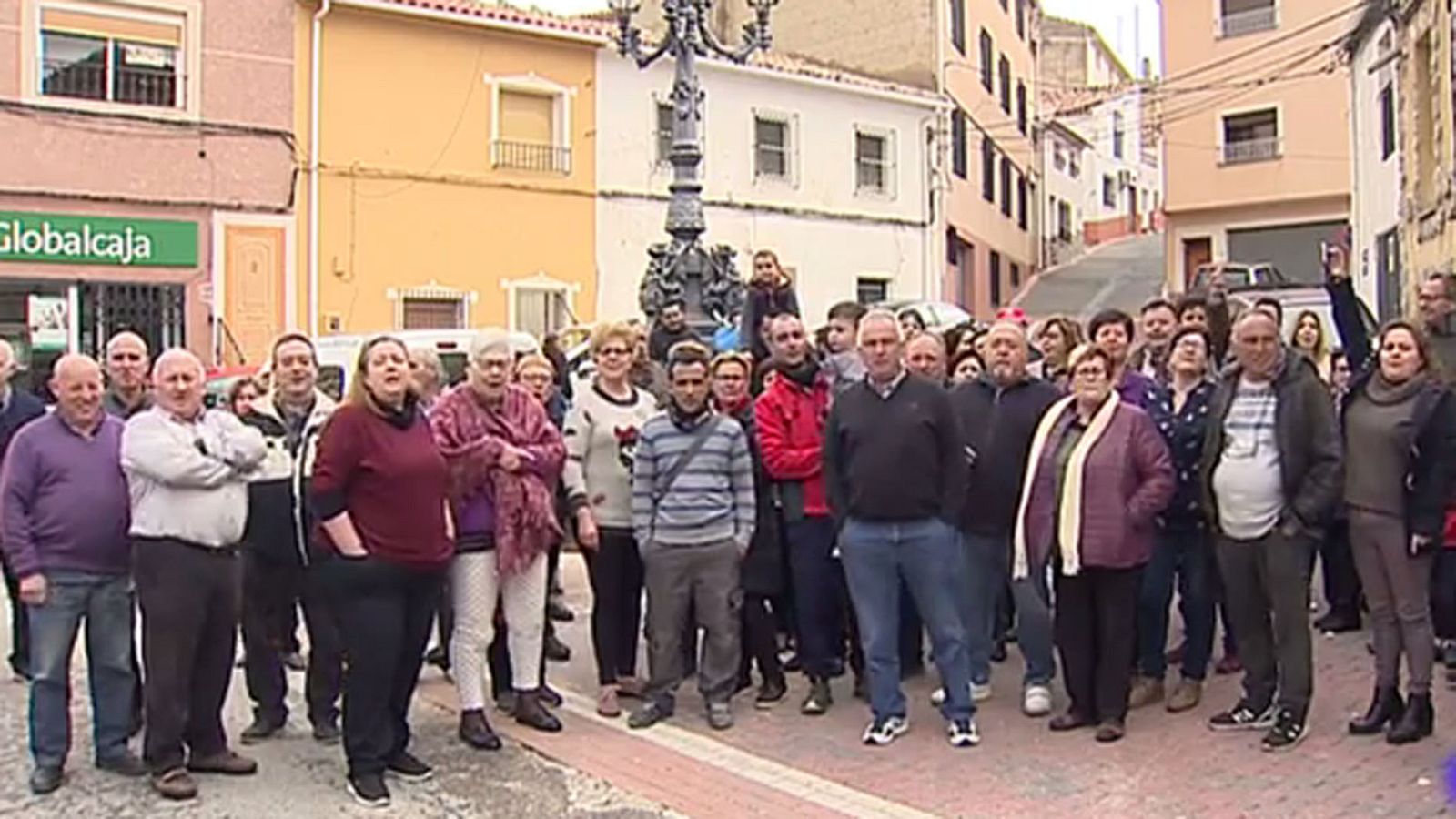 Urnas vacías en protesta por el abandono de sus pueblos en Moratalla, Murcia